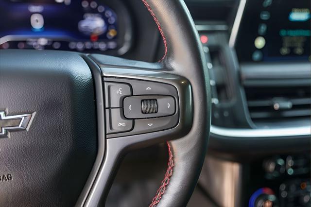 2022 Chevrolet Suburban 2WD RST