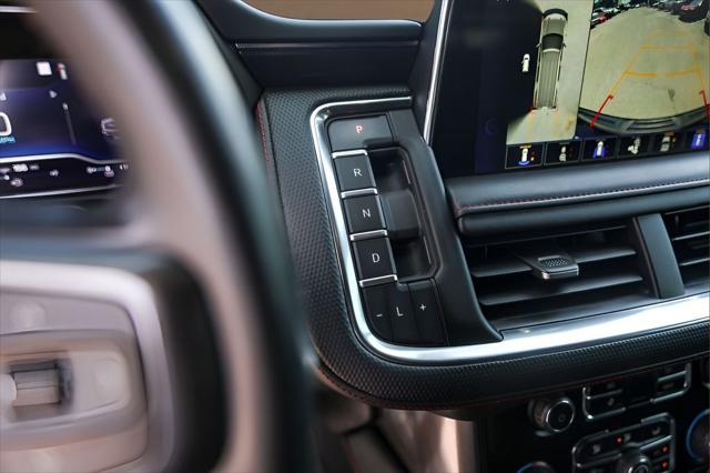 2022 Chevrolet Suburban 2WD RST