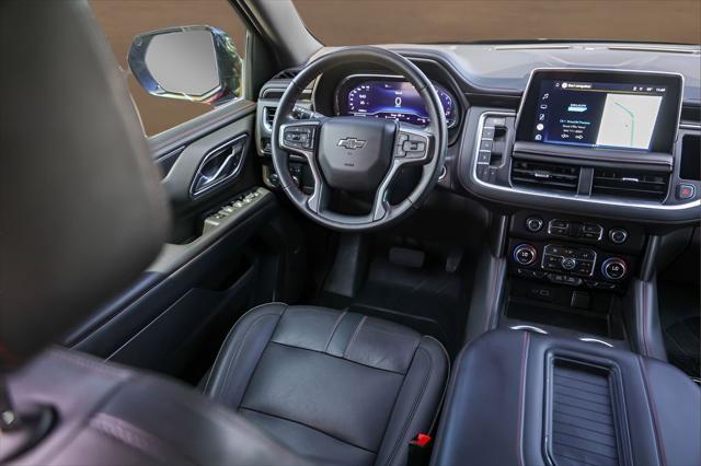 2022 Chevrolet Suburban 2WD RST