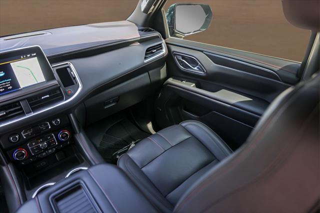 2022 Chevrolet Suburban 2WD RST