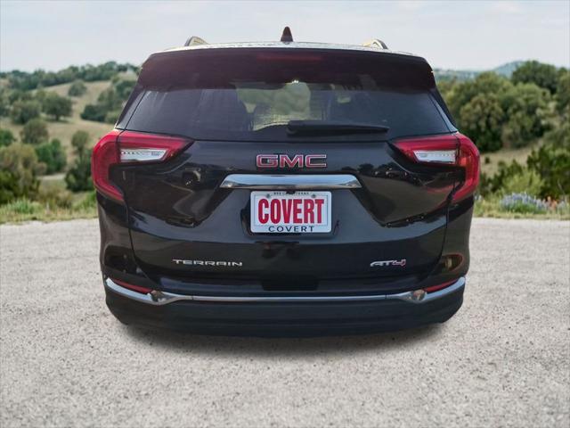 2024 GMC Terrain AWD AT4