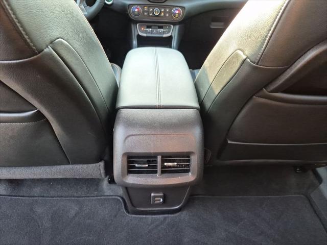 2024 GMC Terrain AWD AT4