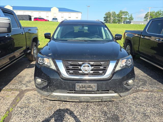 2017 Nissan Pathfinder Platinum