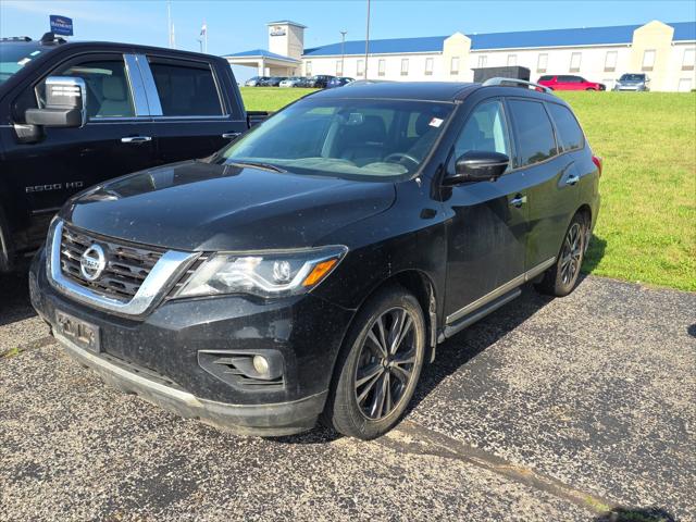 2017 Nissan Pathfinder Platinum