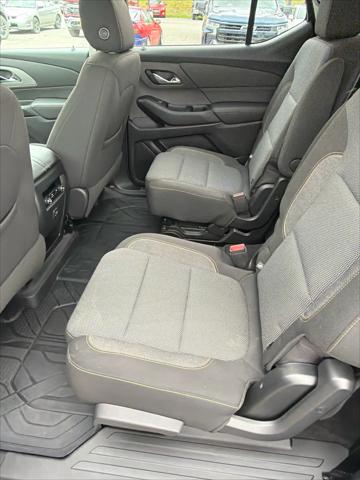 2020 Chevrolet Traverse AWD LT Cloth