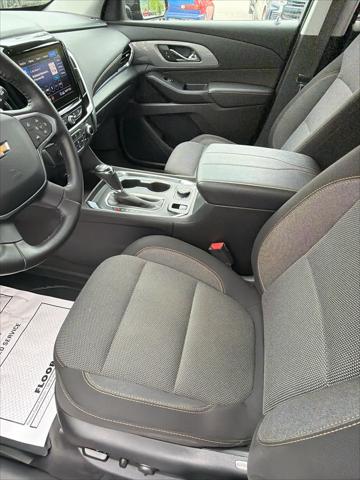 2020 Chevrolet Traverse AWD LT Cloth