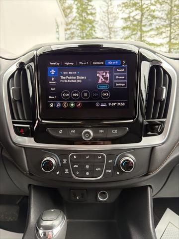 2020 Chevrolet Traverse AWD LT Cloth