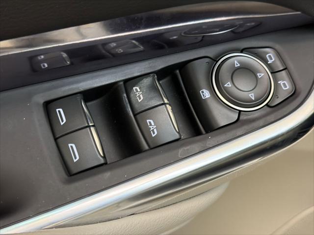 2022 Cadillac XT4 FWD Luxury