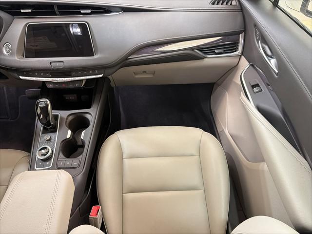2022 Cadillac XT4 FWD Luxury