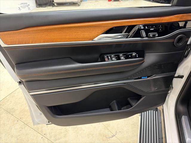 2022 Jeep Grand Wagoneer Series III 4x4