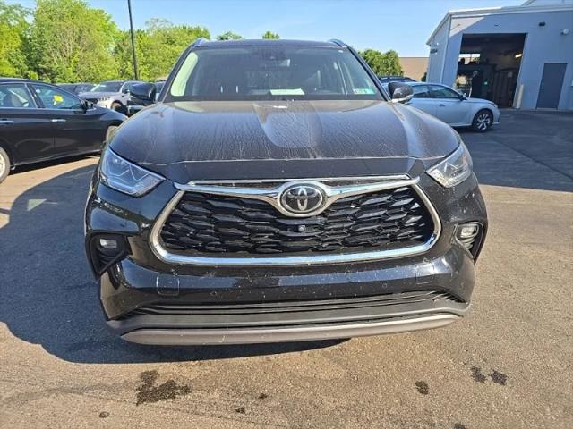 2022 Toyota Highlander Platinum 2022 Toyota Highlander Platinum