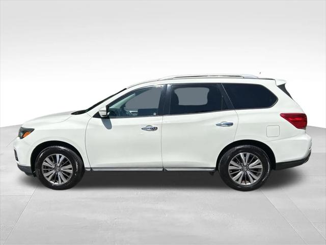 2017 Nissan Pathfinder SV 2017 Nissan Pathfinder SV