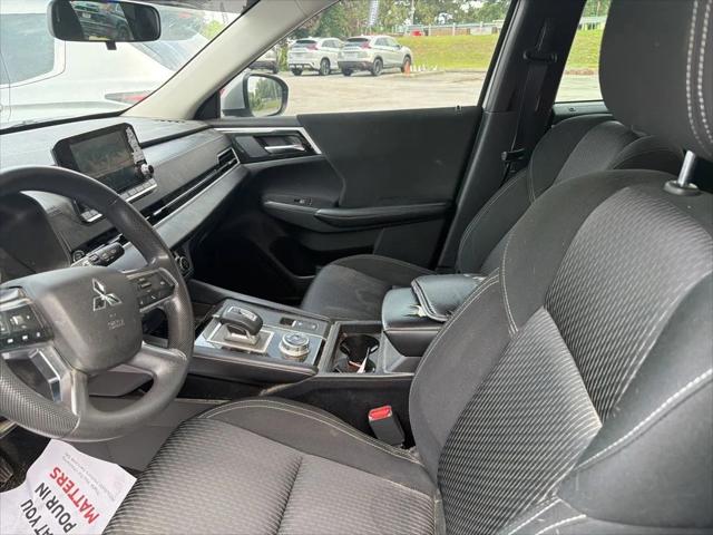 2022 Mitsubishi Outlander ES 2.5 2WD