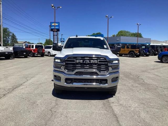2026 RAM Ram 2500 RAM 2500 TRADESMAN CREW CAB 4X4 8 BOX
