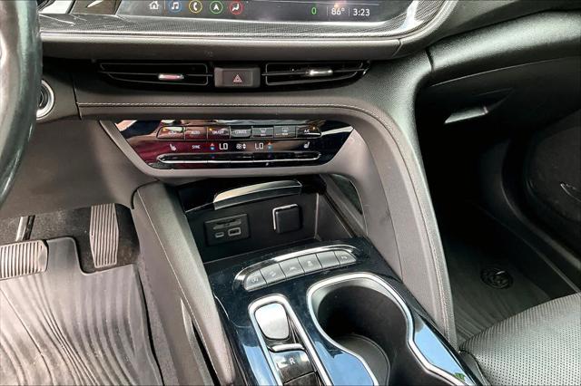 2021 Buick Envision AWD Essence