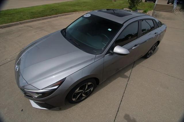 2023 Hyundai Elantra Limited