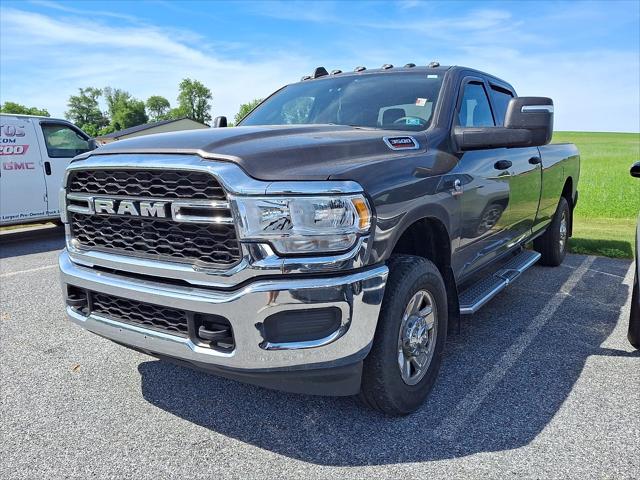 2024 RAM 3500 Tradesman Crew Cab 4x4 8 Box 2024 RAM 3500 Tradesman Crew Cab 4x4 8 Box