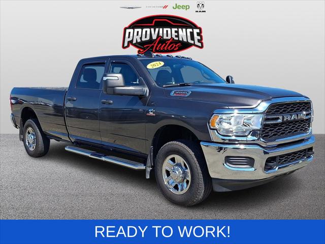 2024 RAM 3500 Tradesman Crew Cab 4x4 8 Box 2024 RAM 3500 Tradesman Crew Cab 4x4 8 Box