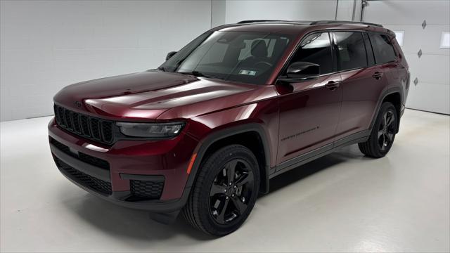 2022 Jeep Grand Cherokee L Altitude 4x4 2022 Jeep Grand Cherokee L Altitude 4x4