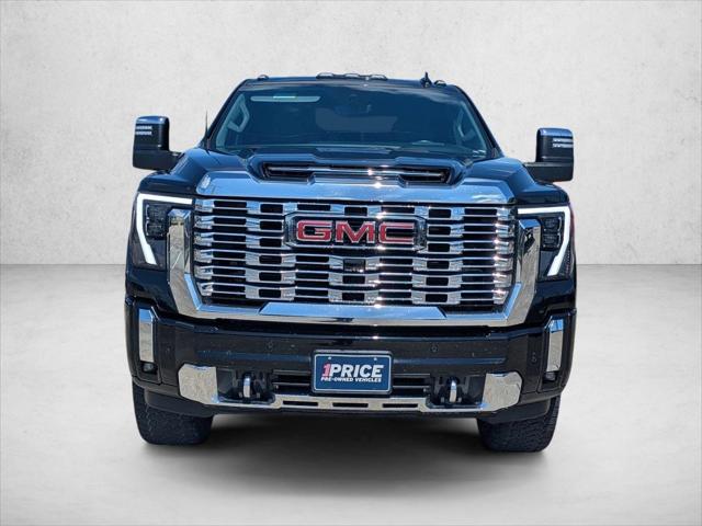 2024 GMC Sierra 2500HD 4WD Crew Cab Standard Bed Denali
