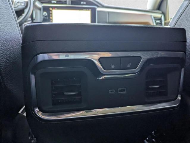 2024 GMC Sierra 2500HD 4WD Crew Cab Standard Bed Denali