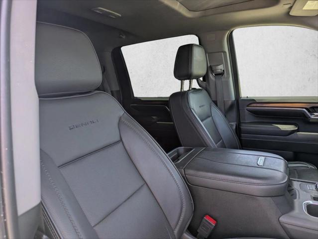 2024 GMC Sierra 2500HD 4WD Crew Cab Standard Bed Denali