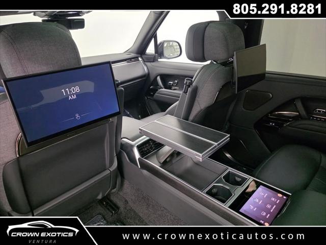 2024 Land Rover Range Rover P615 SV