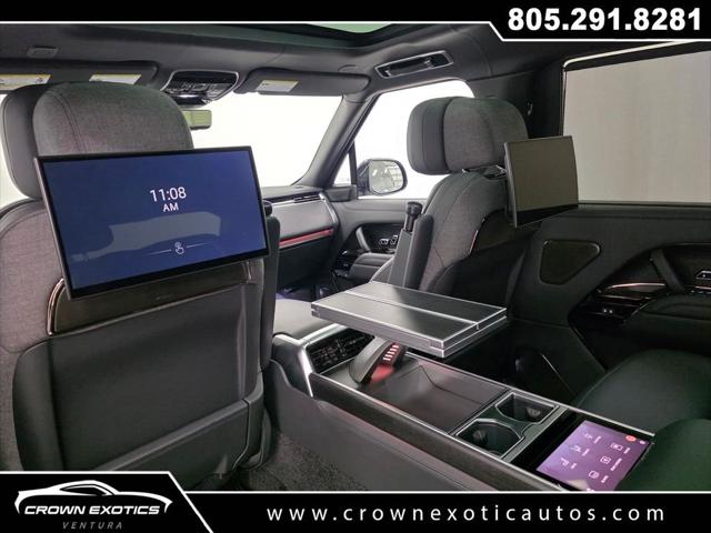 2024 Land Rover Range Rover P615 SV