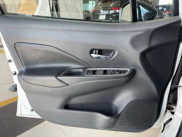 2021 Nissan Versa SR Xtronic CVT