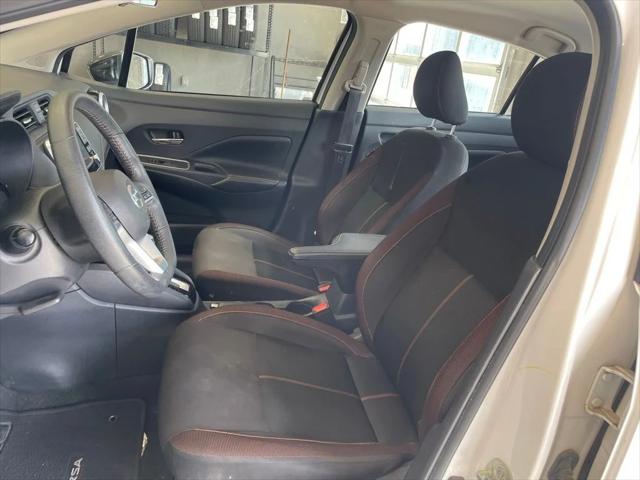 2021 Nissan Versa SR Xtronic CVT