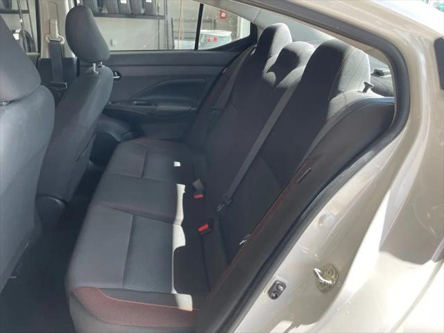 2021 Nissan Versa SR Xtronic CVT