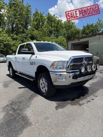 2015 RAM 2500 Big Horn 2015 RAM 2500 Big Horn