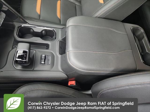 2024 GMC Sierra 1500 4WD Crew Cab Short Box AT4
