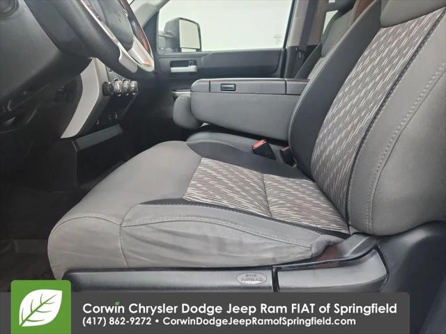 2019 Toyota Tundra SR5 5.7L V8