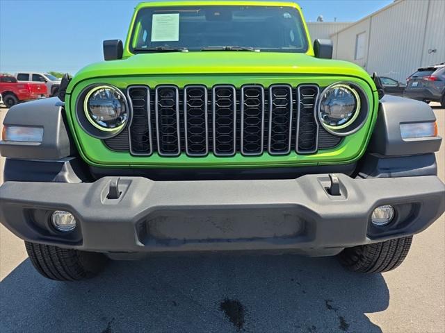 2025 Jeep Wrangler 4-Door Summit 4x4