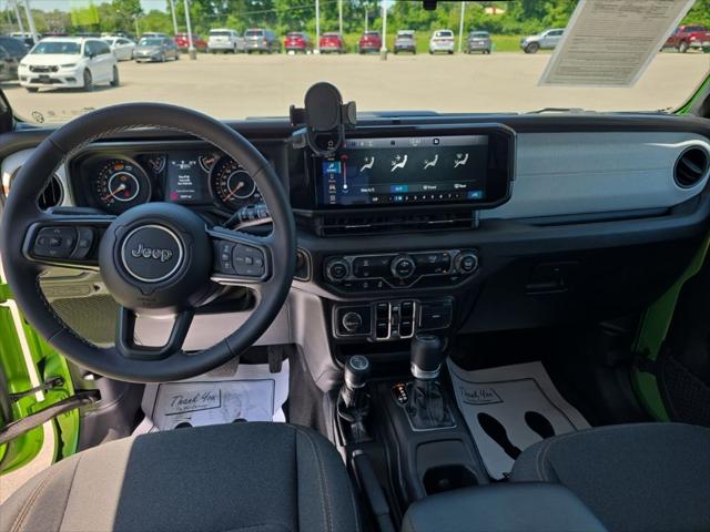 2025 Jeep Wrangler 4-Door Summit 4x4