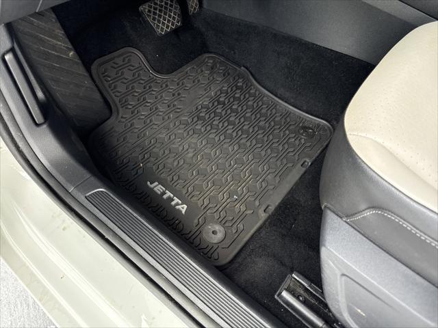 2020 Volkswagen Jetta R-Line