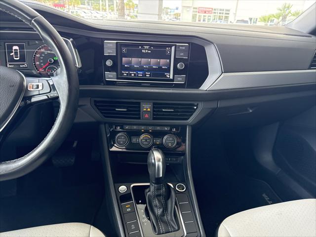 2020 Volkswagen Jetta R-Line