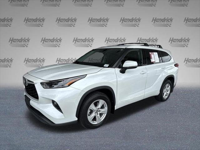 2022 Toyota Highlander LE