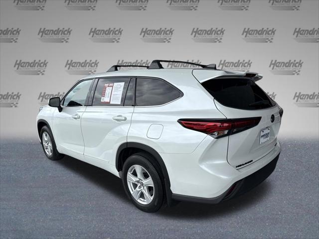 2022 Toyota Highlander LE