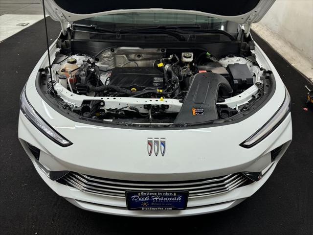 2024 Buick NV Preferred FWD