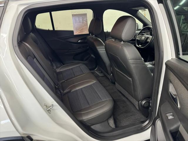 2024 Buick NV Preferred FWD