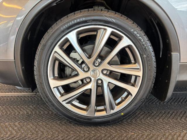2016 INFINITI QX50 Base