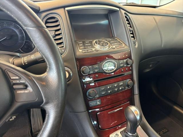 2016 INFINITI QX50 Base
