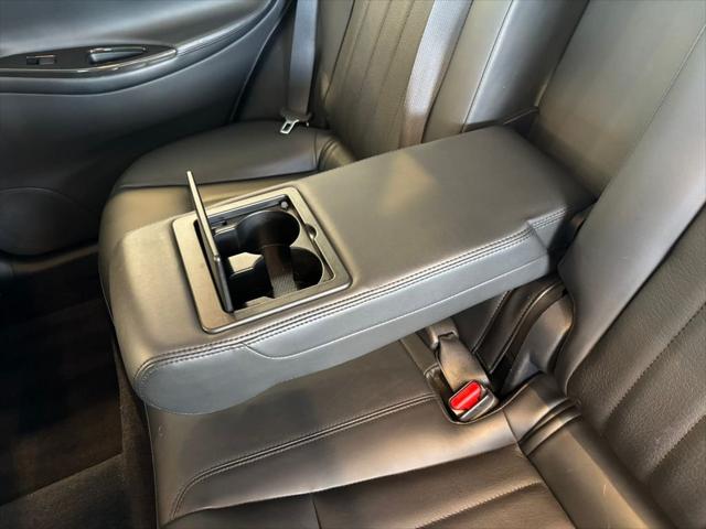 2016 INFINITI QX50 Base