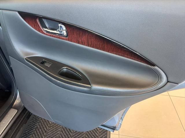 2016 INFINITI QX50 Base