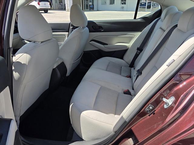 2024 Nissan Altima SV FWD