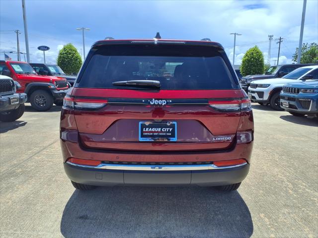 2026 Jeep Grand Cherokee Laredo 4x2