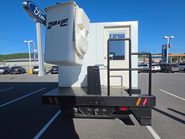 2023 Ford F-550 XLT