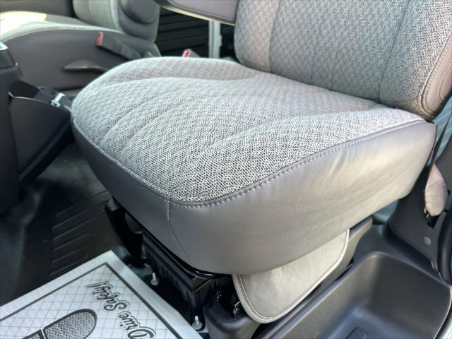 2026 Chevrolet Express Cargo Van 2500 Regular Wheelbase, WT, RWD